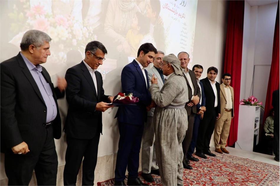 توسعه کنونی استان مرهون زحمات بازنشستگان است